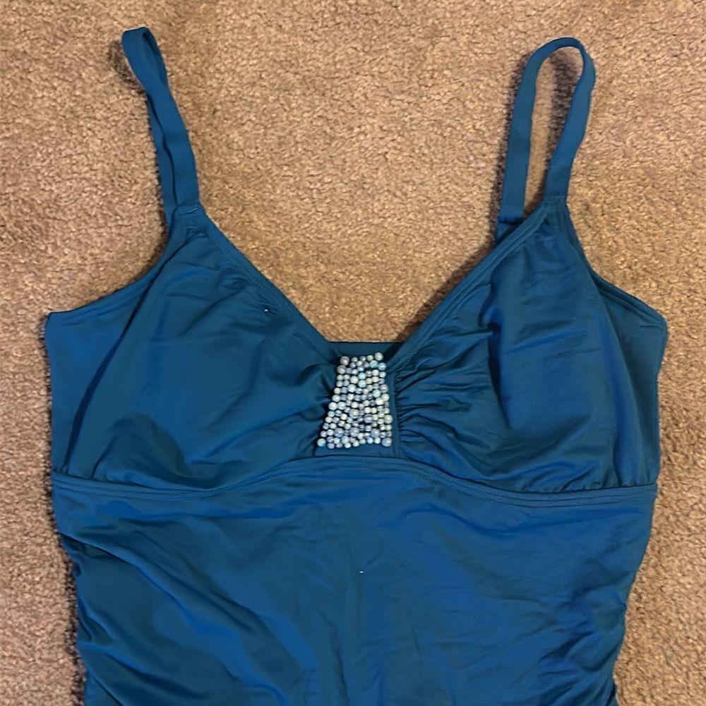 Coco Contours Swimsuit Tankini Top! - Picture 3 of 10